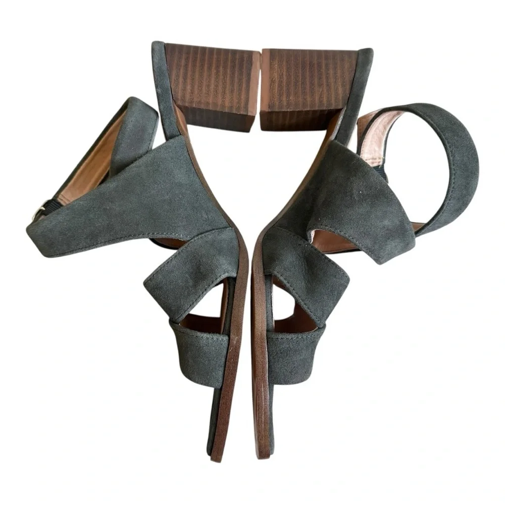 J Jill Gray / Sage Suede‎ Criss Cross Ankle Wrap Heeled Sandals Size 8.5